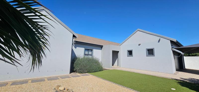 3 Bedroom Property for Sale in Country Club Western Cape